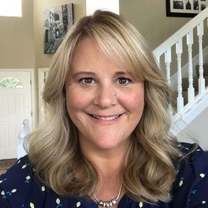 Meet your Posher, Lisa